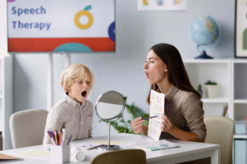 A Importância da Fonoaudióloga Pediatra no Desenvolvimento Infantil A Importância da Fonoaudióloga Pediatra no Desenvolvimento Infantil