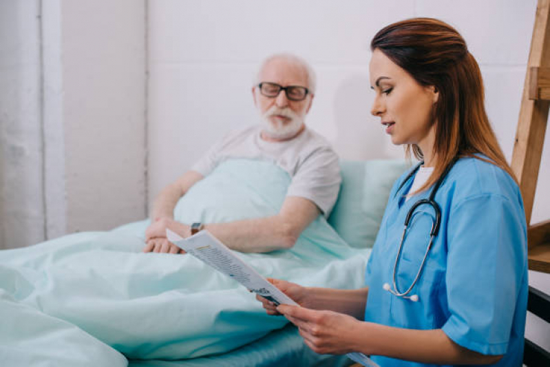 Acompanhante Hospitalar de Idosos Acompanhante Hospitalar de Idosos